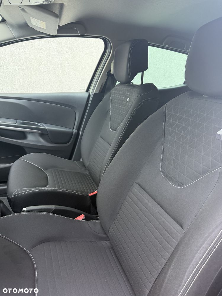 Renault Clio 1.2 16V Limited - 9