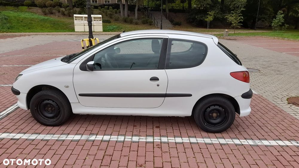 Peugeot 206 2006 photo 5