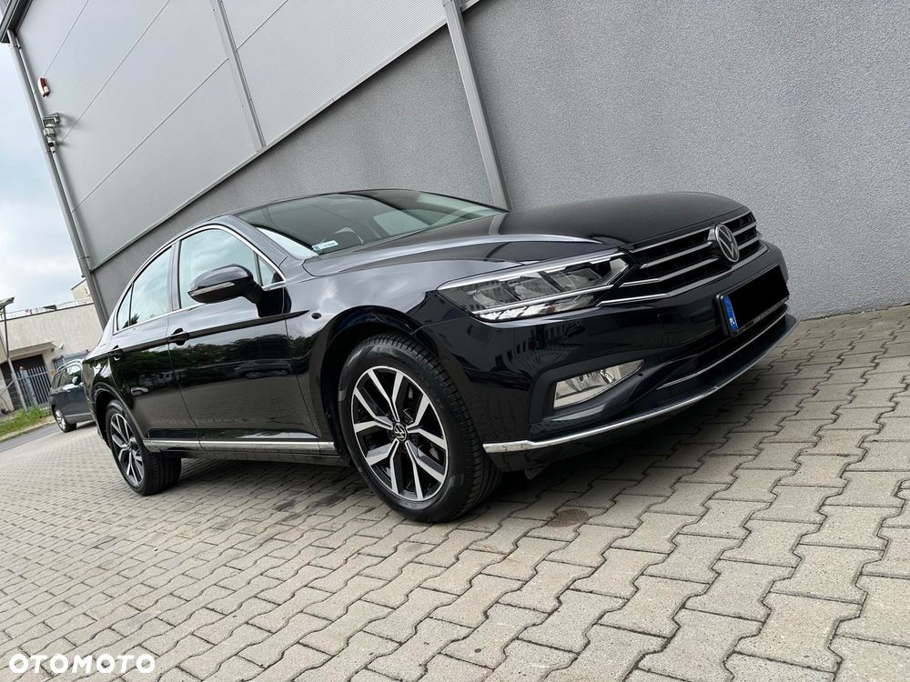 Volkswagen Passat 1.5 TSI EVO Elegance - 2