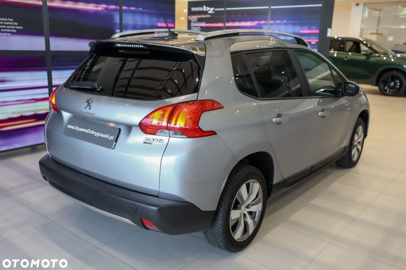 Peugeot 2008 - 5
