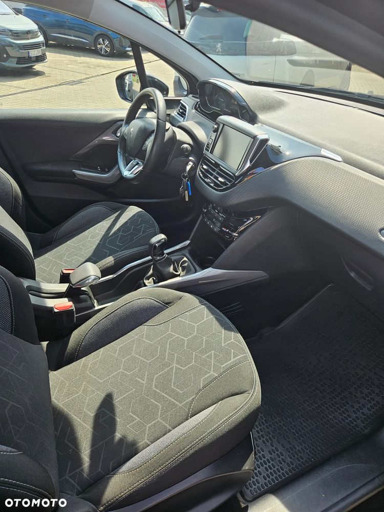 Peugeot 2008 1.2 Pure Tech GPF Active S&S - 7