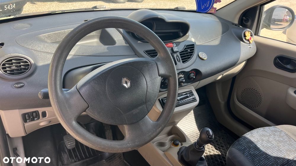 Toyota Yaris - 28
