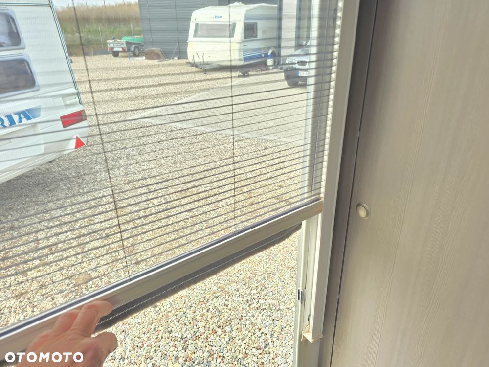 Adria Action 361 1000kg JAK NOWA zarejestrowana z przedsionkiem - 22