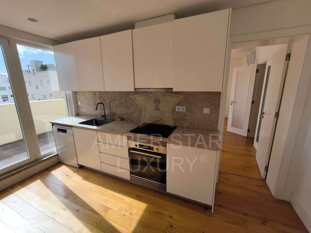 Apartamento T4, moderno no Centro de Lisboa com Excelente Localização - Grande imagem: 4/16