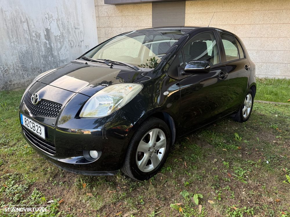 Toyota Yaris 1.0 VVT-i Sol High Pack MMT VSC+TRC - 1