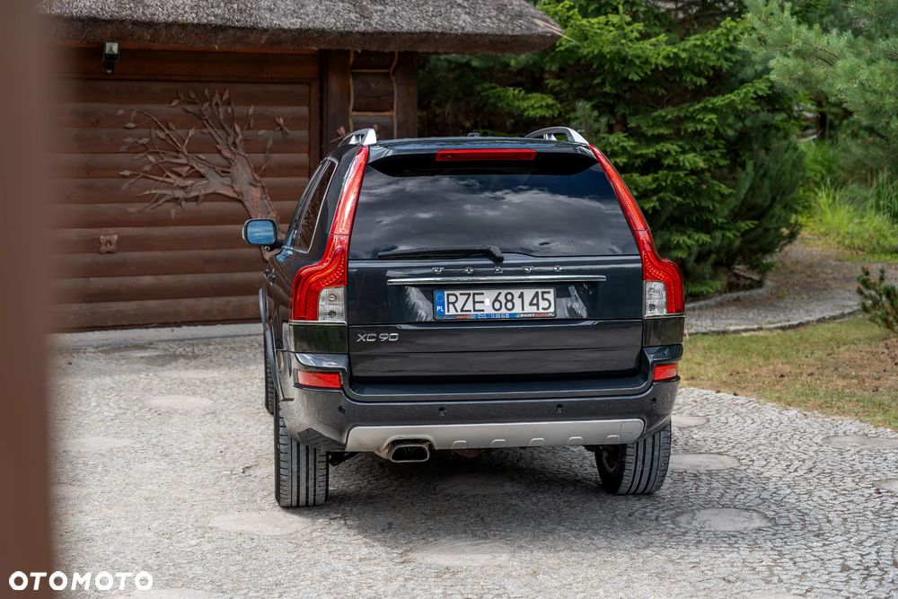 Volvo XC 90 - 19