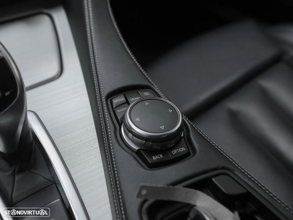 BMW 640 d Pack M - 24