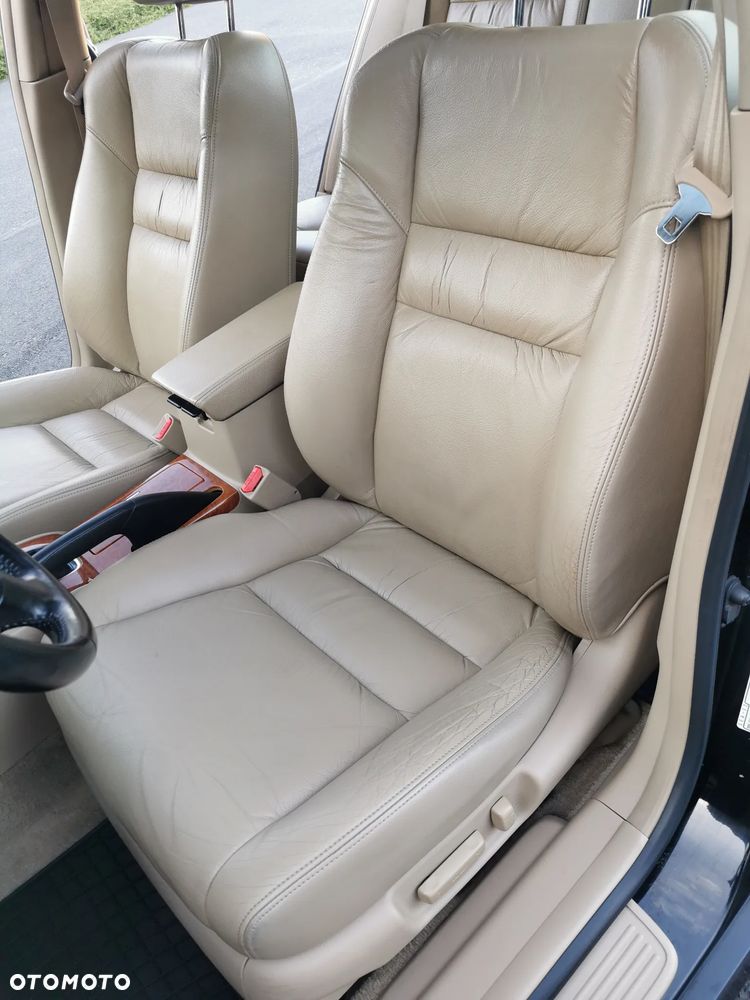 Honda Accord 2.0 Executive - 11
