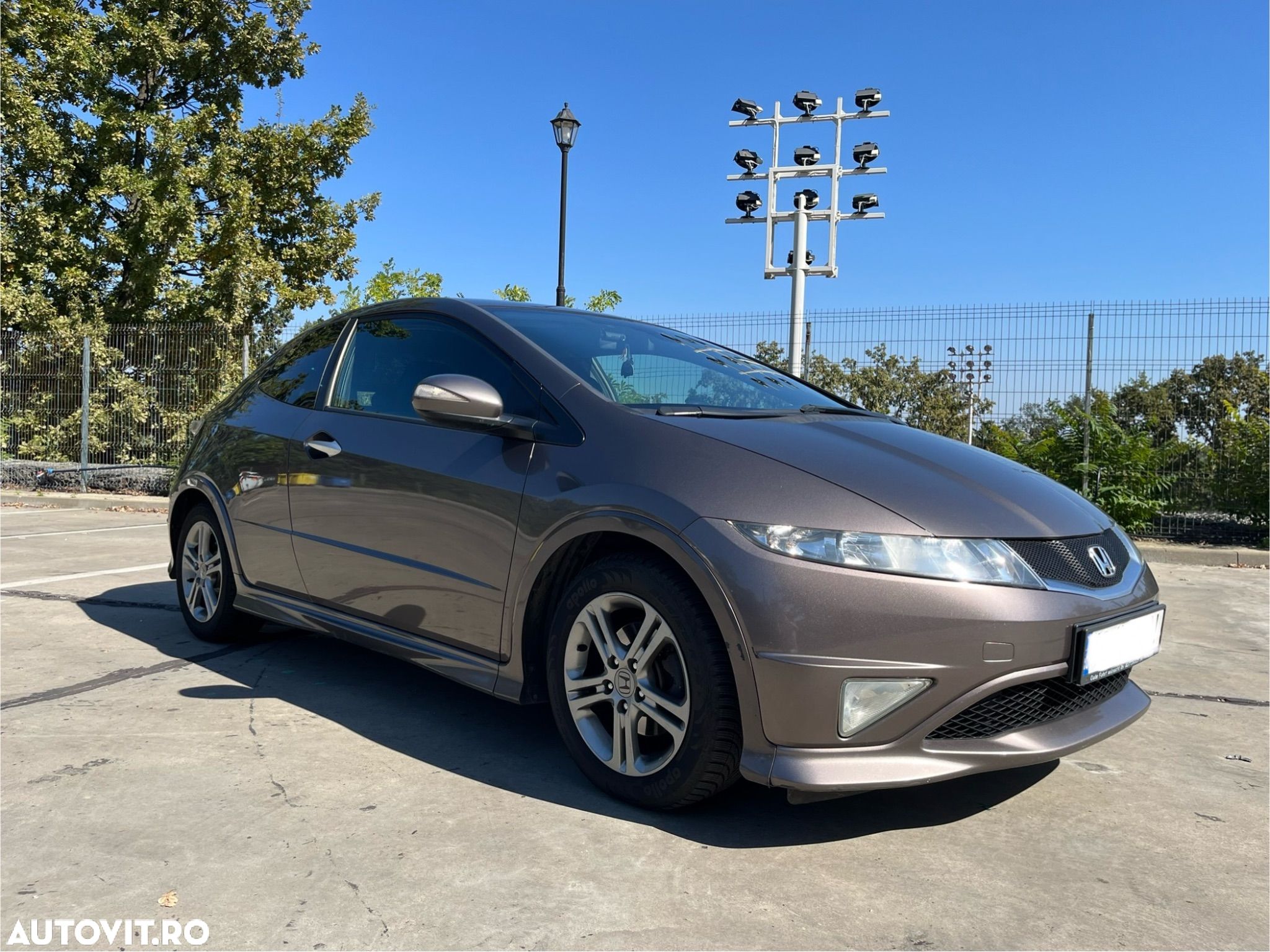 Honda Civic 1.4 i-VTEC Type S - 1