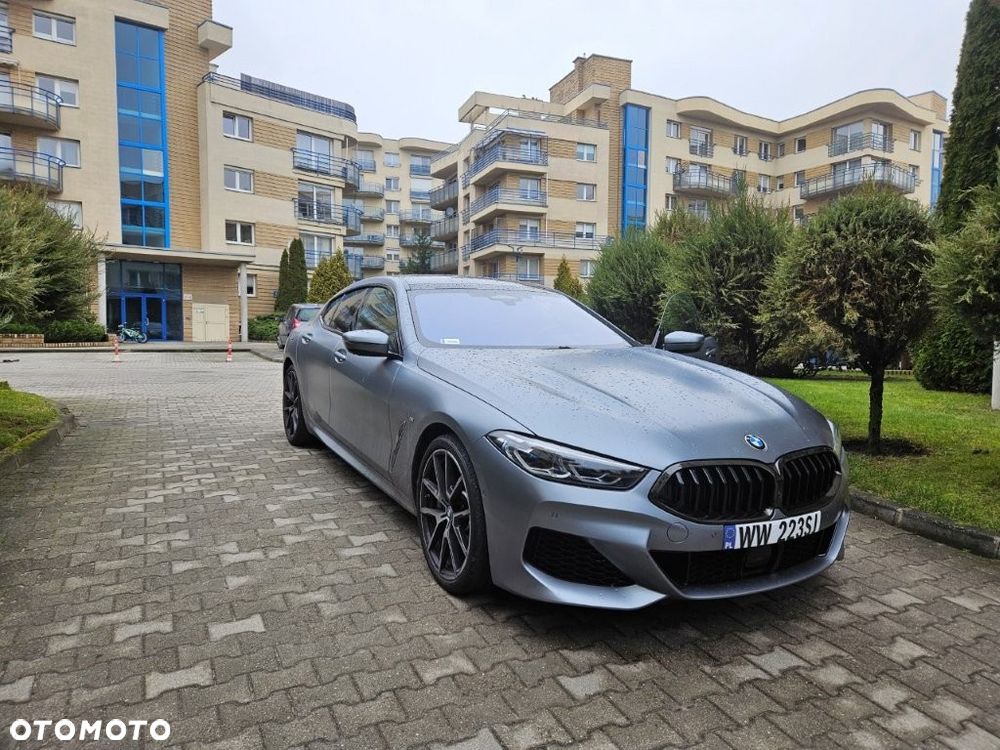 BMW Seria 8 840i xDrive - 1