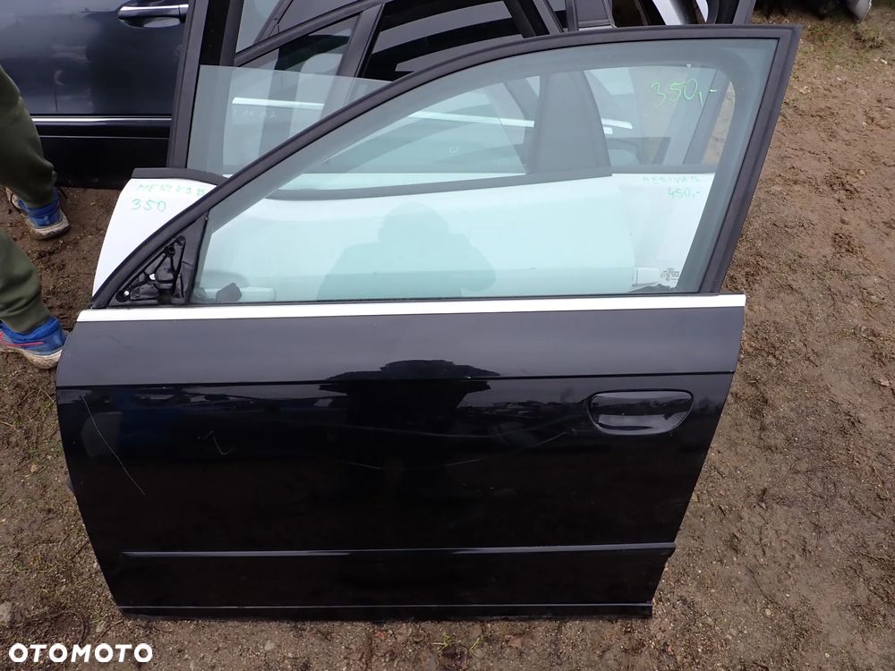 AUDI A4 B7 DRZWI LEWY PRZÓD SEDAN - 1