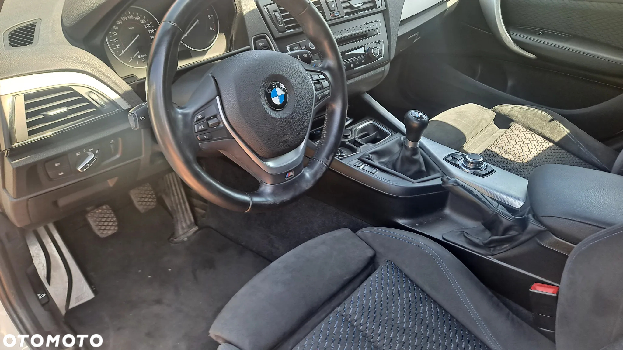 BMW Seria 1 118d Sport Line - 25