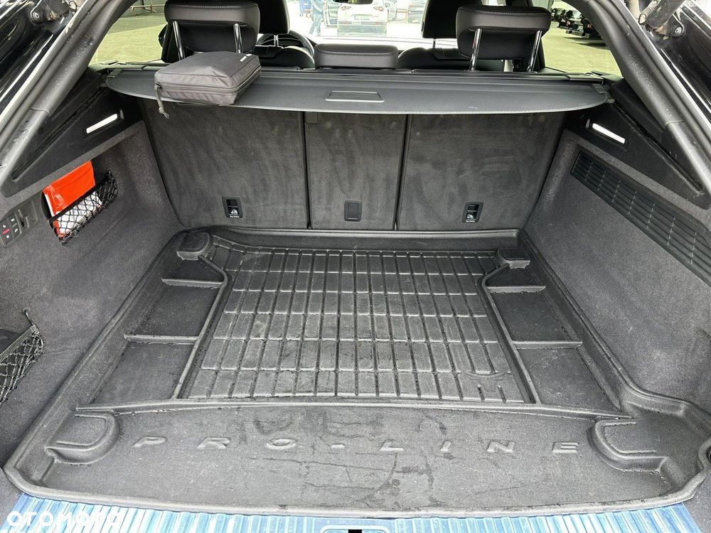 Audi Q8 - 15