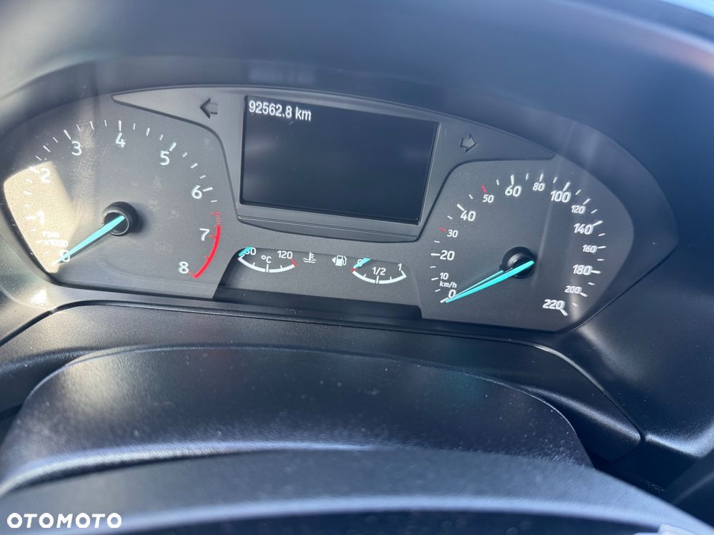 Ford Fiesta 1.0 EcoBoost S&S ACTIVE - 19