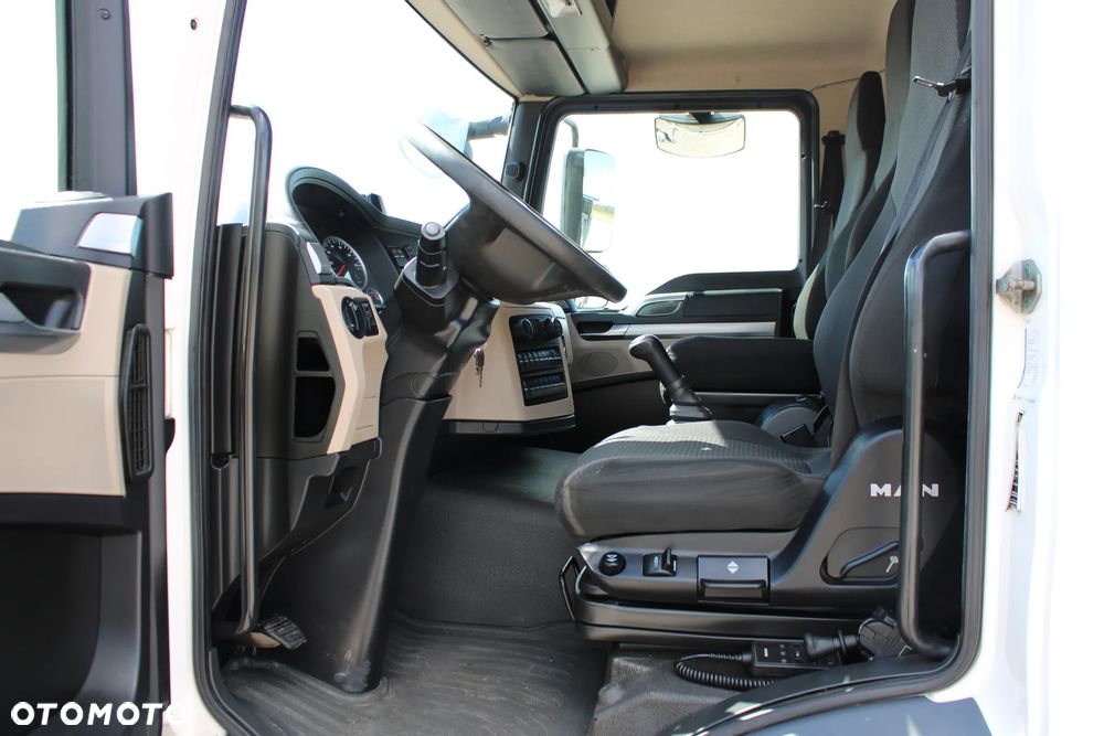 MAN TGL 12.220 12.250 Nowy 3-stronny WYWROT Kiper Wywrotka Manual Klima Blokada mostu TGM Atego Eurocargo Midlum - 18