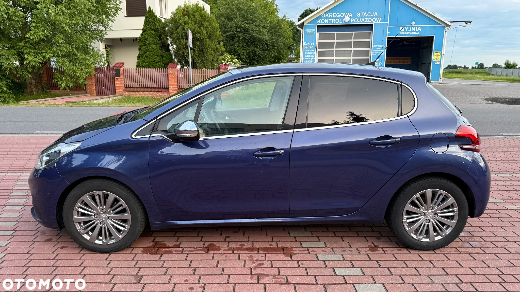 Peugeot 208 Blue-HDi 100 Stop&Start Allure - 3