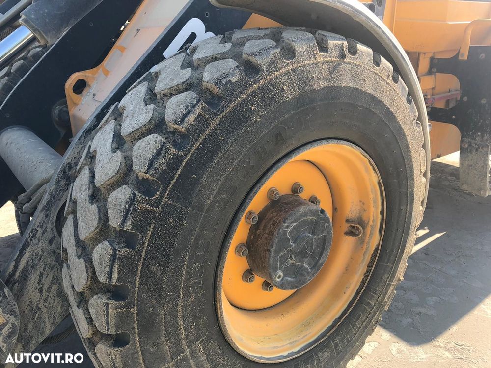 JCB 411 Incarcator Frontal - 3