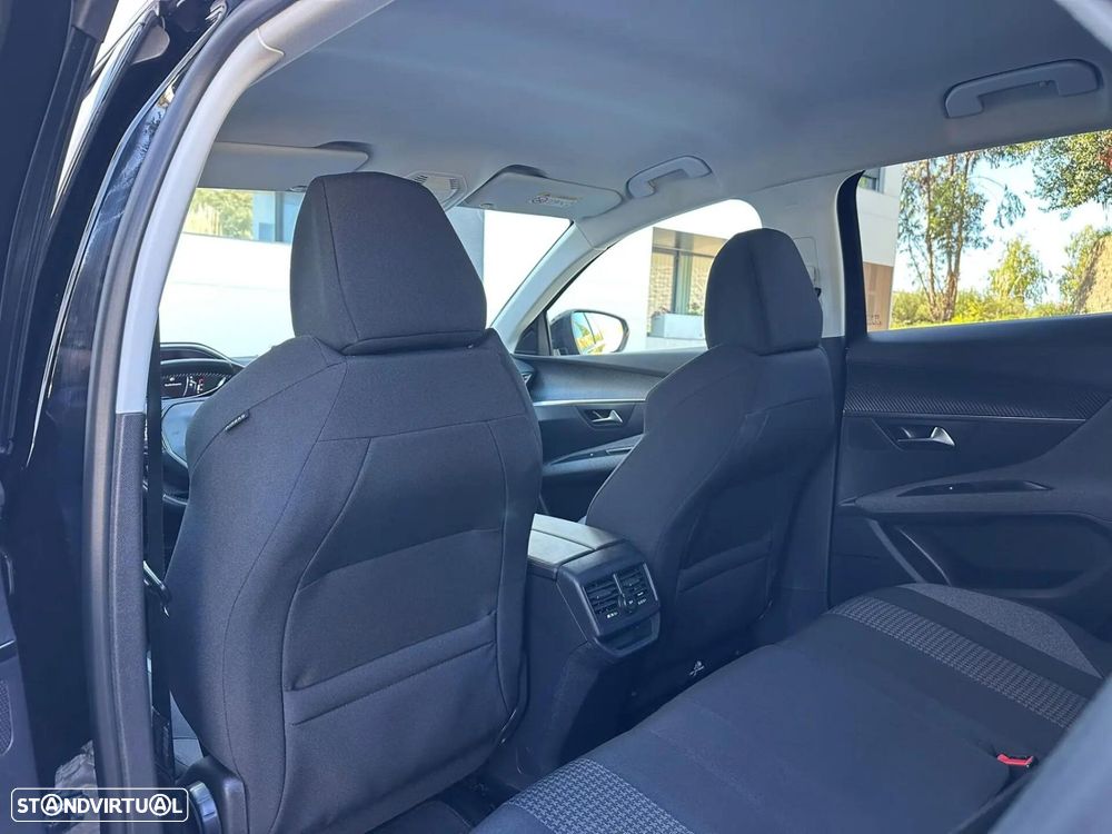 Peugeot 3008 1.5 BlueHDi Active Pack - 26