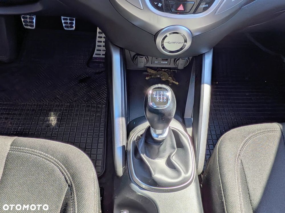 Hyundai Veloster 1.6 blue Style - 9