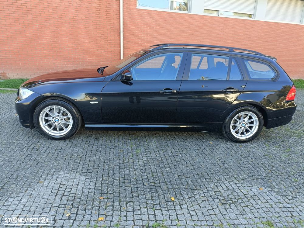 BMW 318 d Dynamic - 3