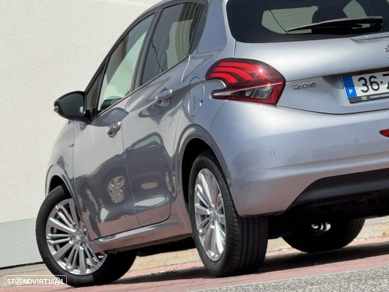 Peugeot 208 1.5 BlueHDi Signature - 43