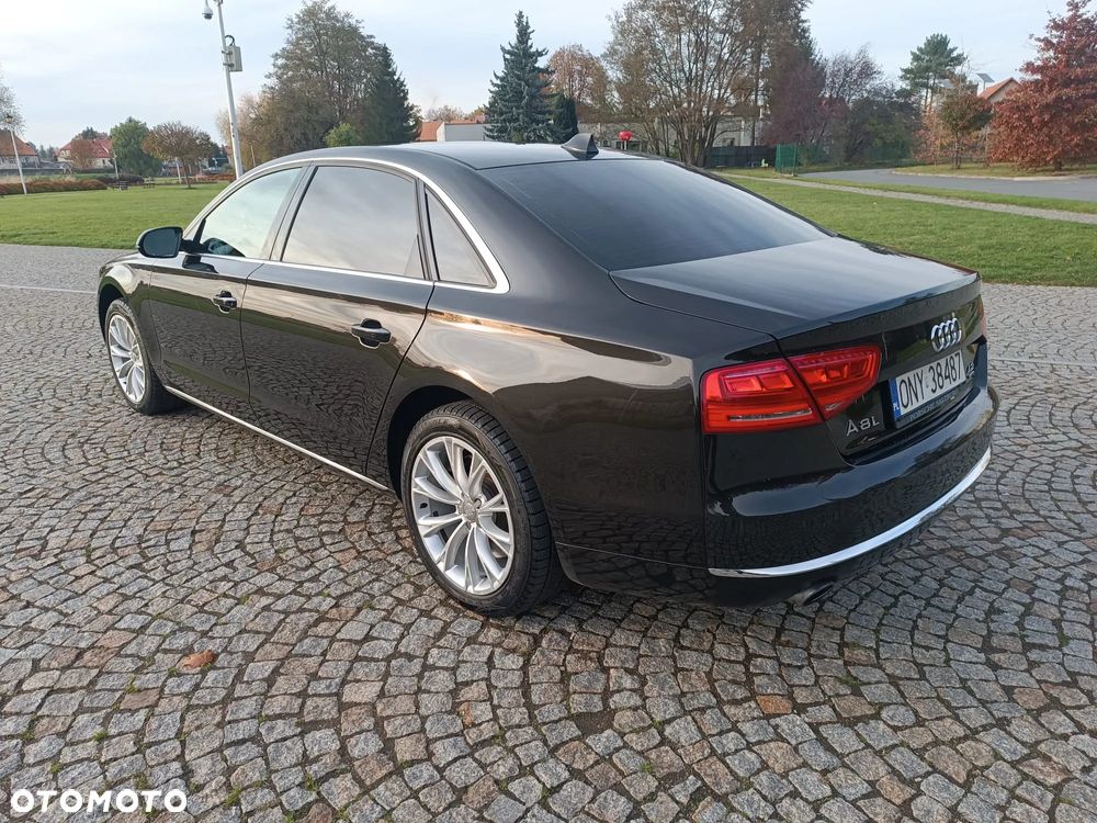 Audi A8 4.2 FSI L Quattro - 3