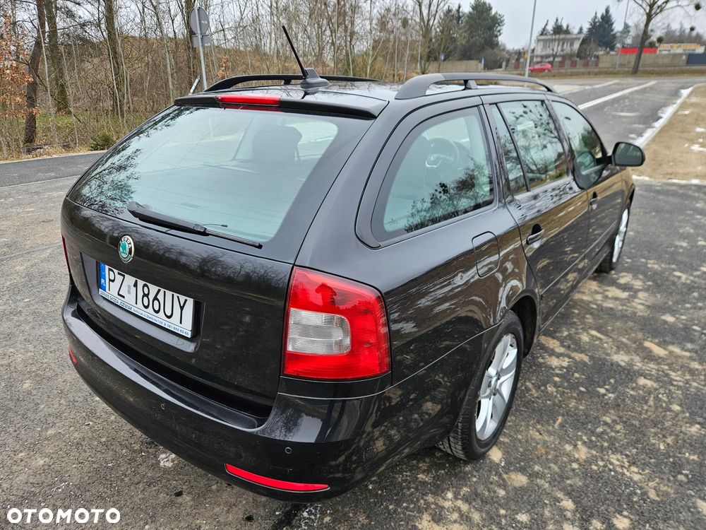 Skoda Octavia 2.0 TDI DPF Ambition DSG - 5