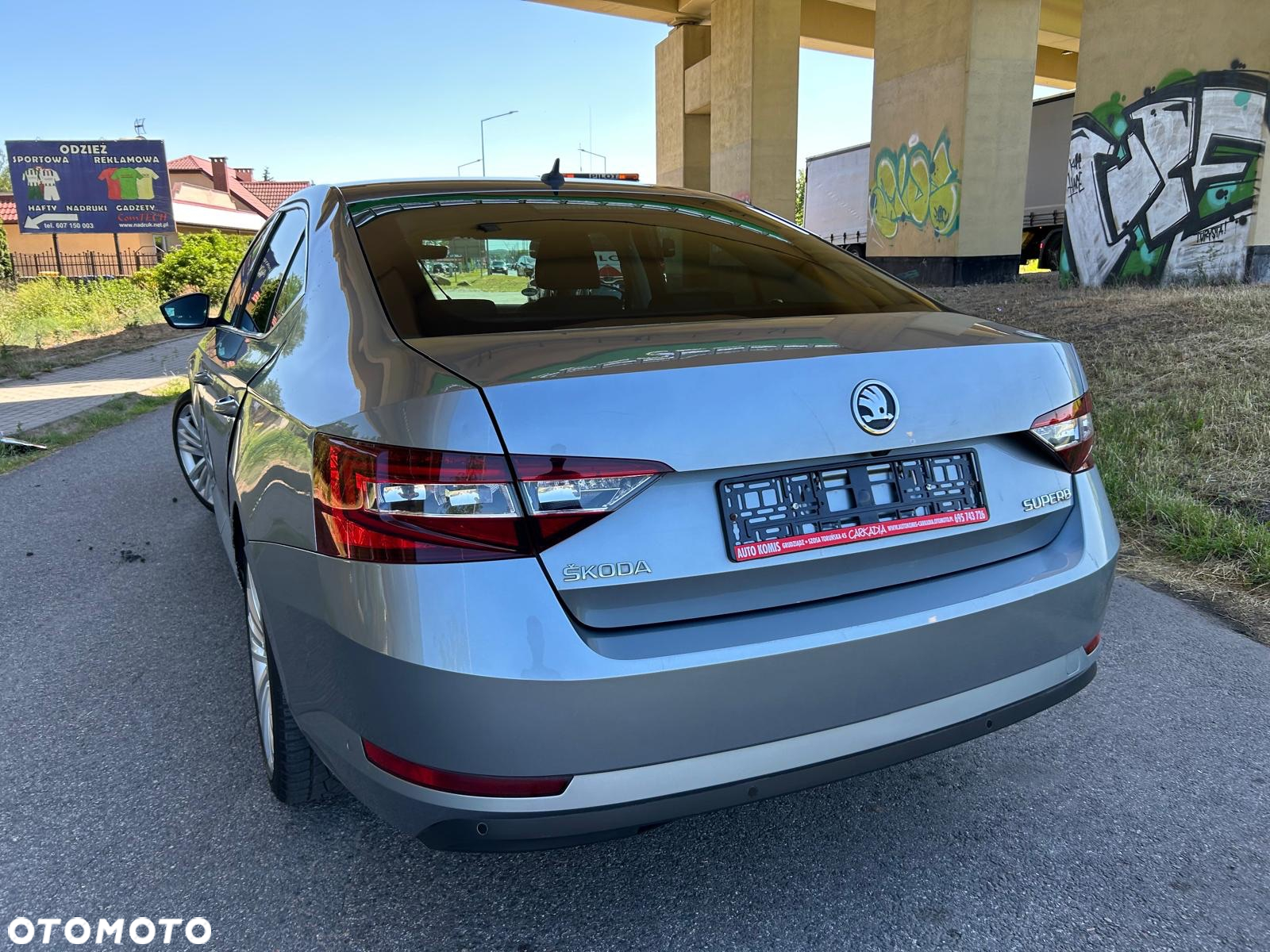 Skoda Superb 1.8 TSI DSG Ambition - 10