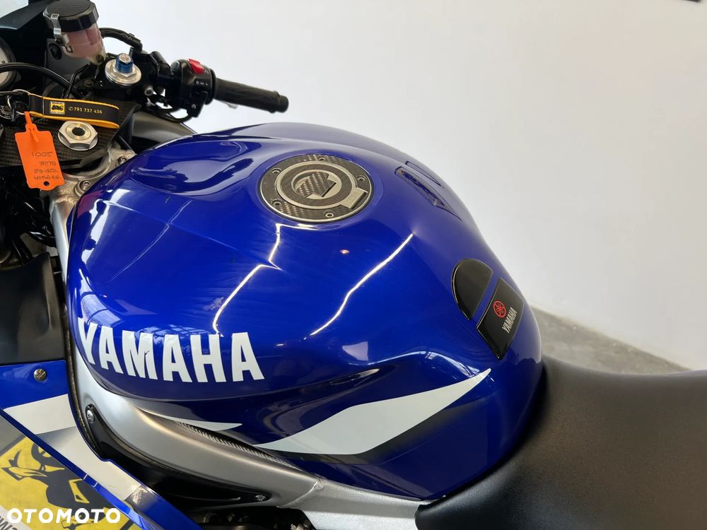 Yamaha R6 - 8