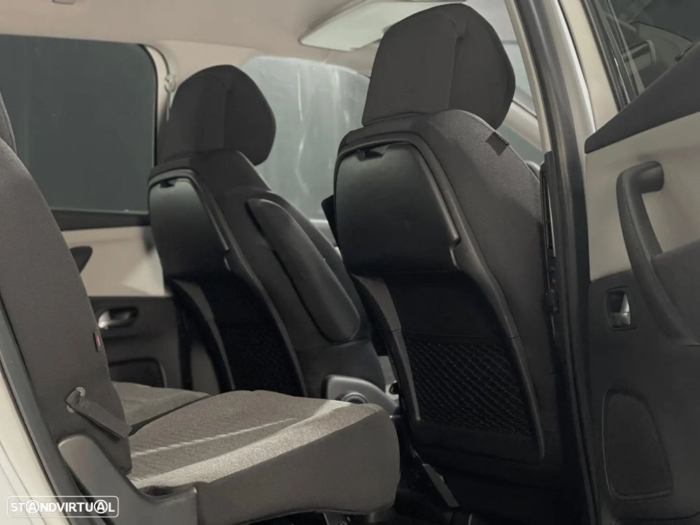 Citroën Grand C4 Spacetourer - 10