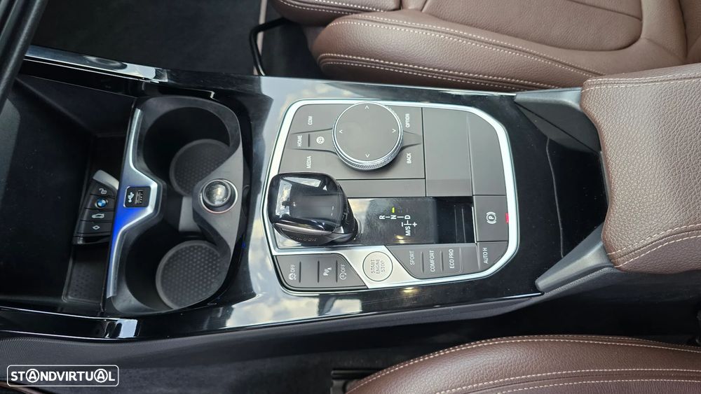 BMW 116 i Aut. Luxury Line - 39