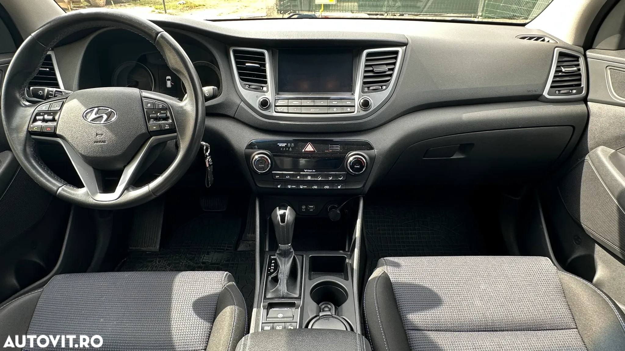 Hyundai Tucson 2.0 CRDI 4WD 6AT Premium+ - 7