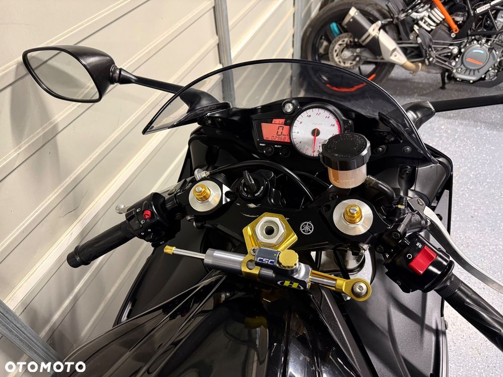 Yamaha R6 - 13