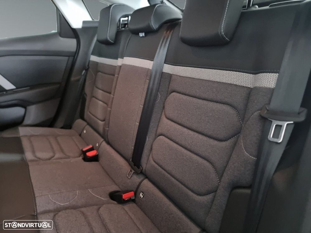 Citroën e-C4 50 kWh Plus - 16
