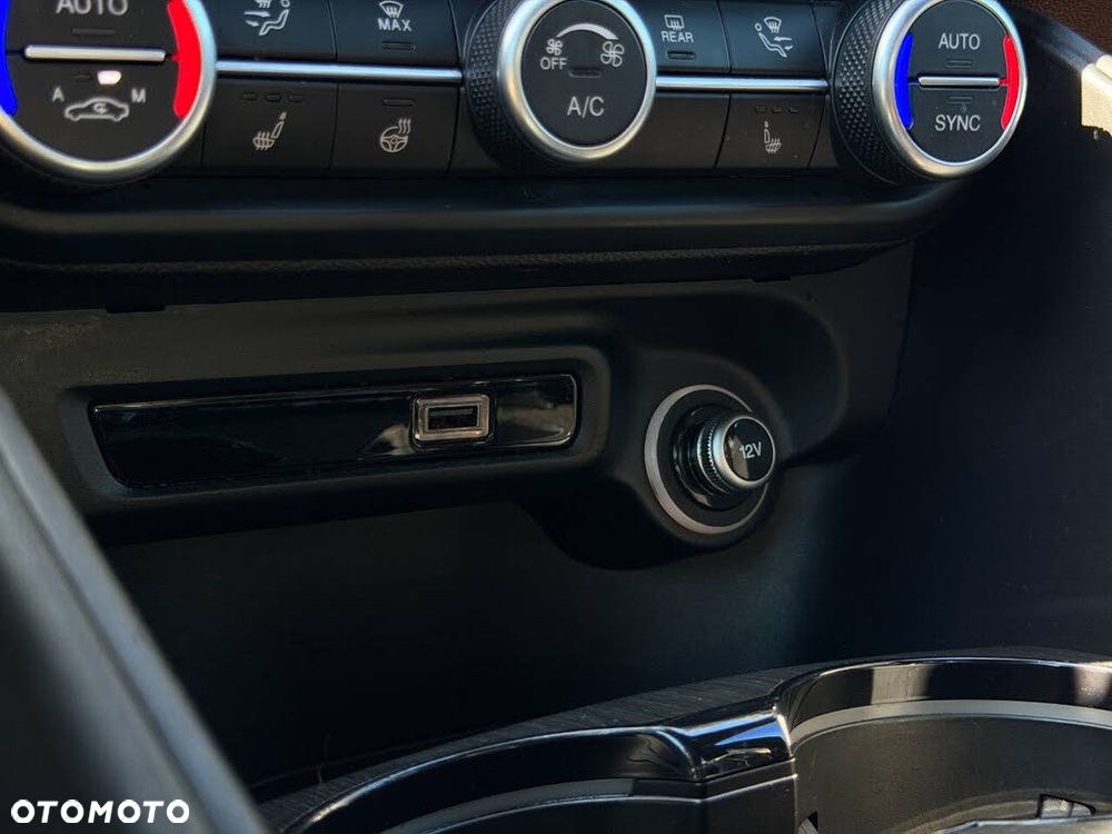 Alfa Romeo Giulia - 21