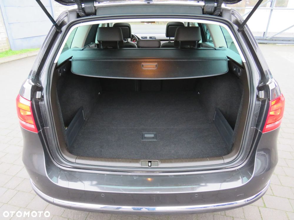 Volkswagen Passat 1.8 TSI Automatik Highline - 31