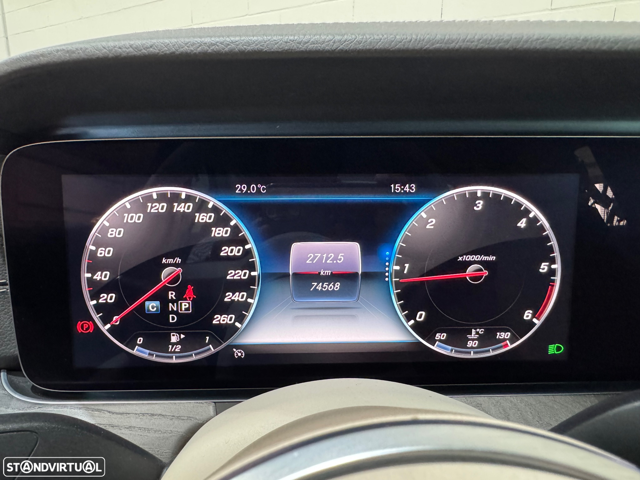 Mercedes-Benz CLS 300 d - 30