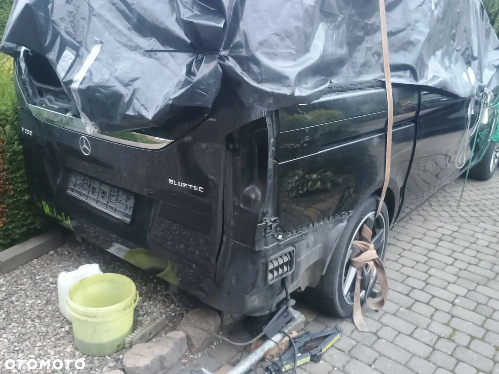 Mercedes V klasa 447 karoseria samochód - 2