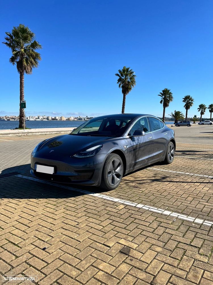 Tesla Model 3 Standard Range Plus RWD - 1