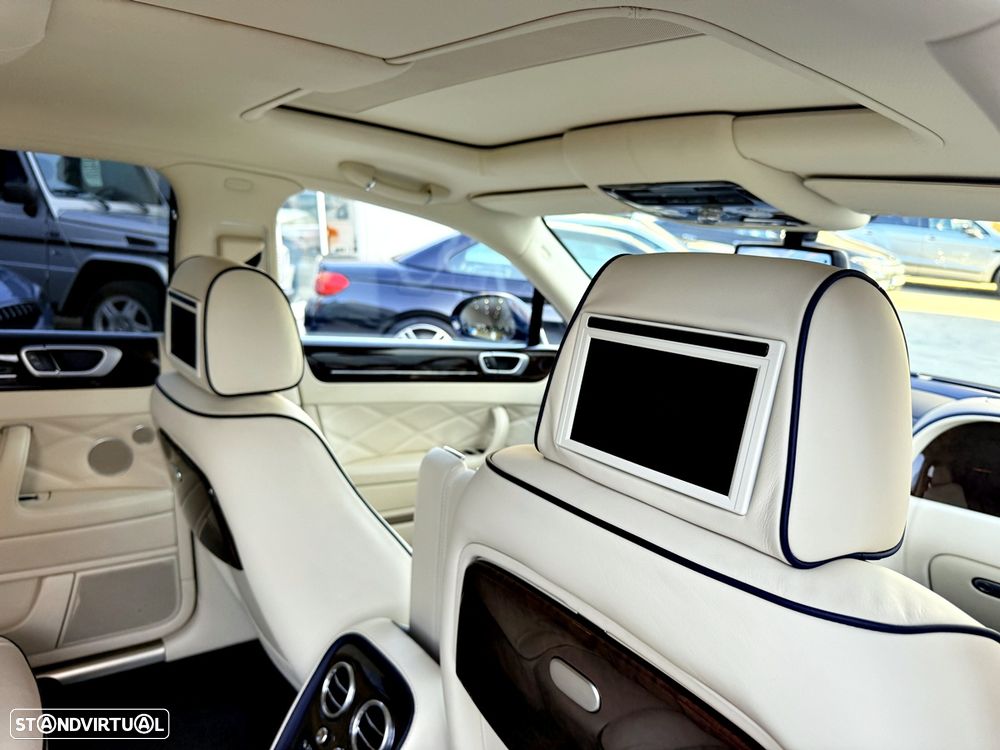 Bentley Continental Flying Spur 6.0 W12 - 38