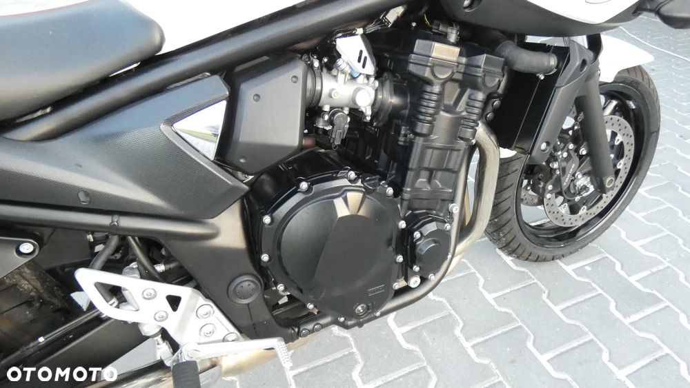 Suzuki Bandit - 13