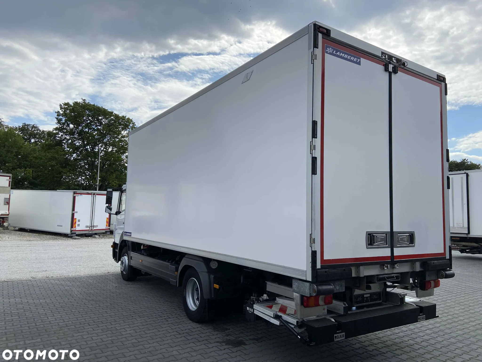 Mercedes-Benz ATEGO 1324 CARRIER SUPRA 1050 LAMBERET 6.30 - 4