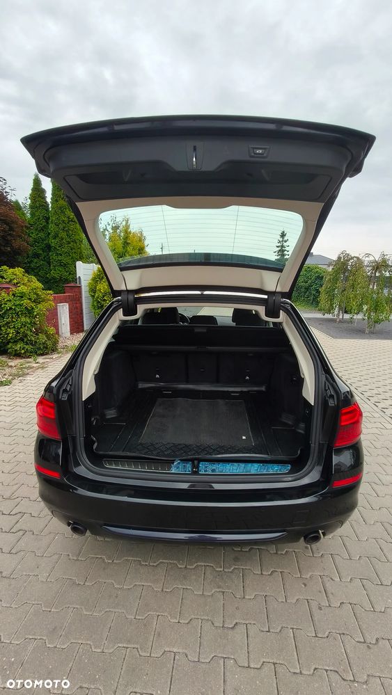 BMW Seria 5 520d - 10