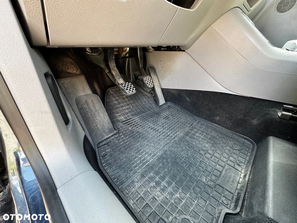 Volkswagen Golf Plus - 30