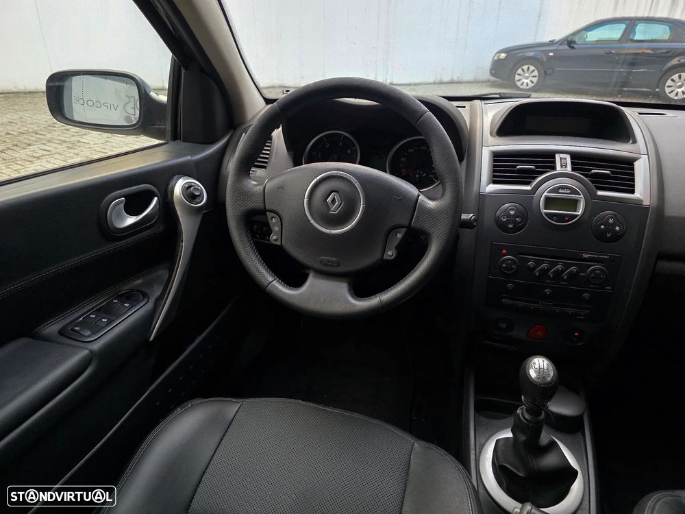 Renault Mégane Break 1.5 dCi SE Exclusive S - 37