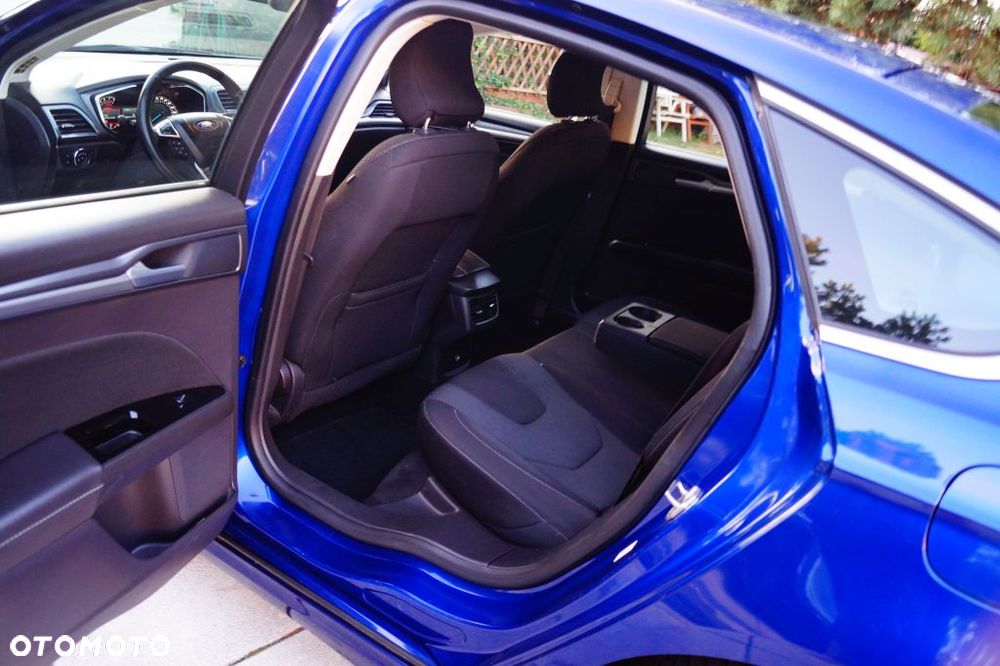 Ford Mondeo - 21