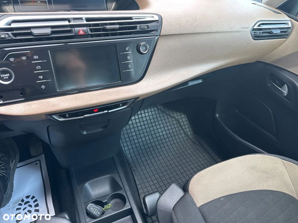 Citroën C4 Picasso 1.6 THP MoreLife S&S EAT6 - 18