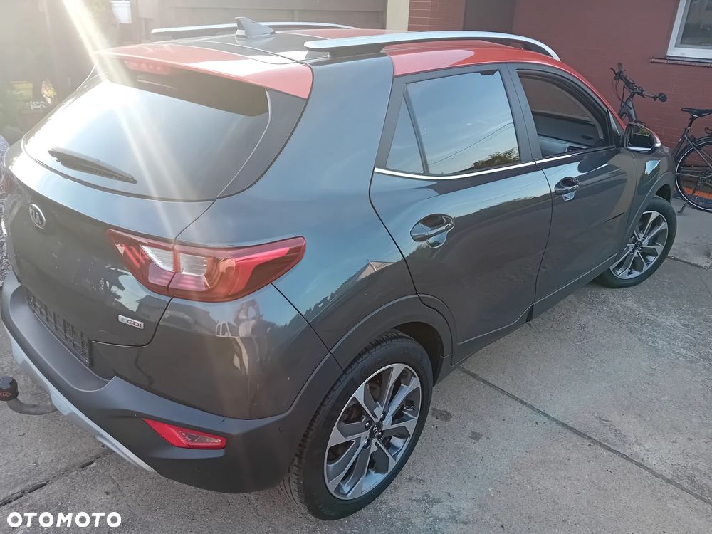 Kia Stonic 1.0 T-GDI DCT OPF Dream-Team Edition - 4
