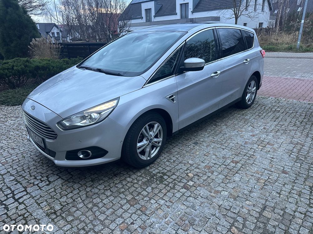 Ford S-Max 2.0 TDCi Titanium PowerShift - 6