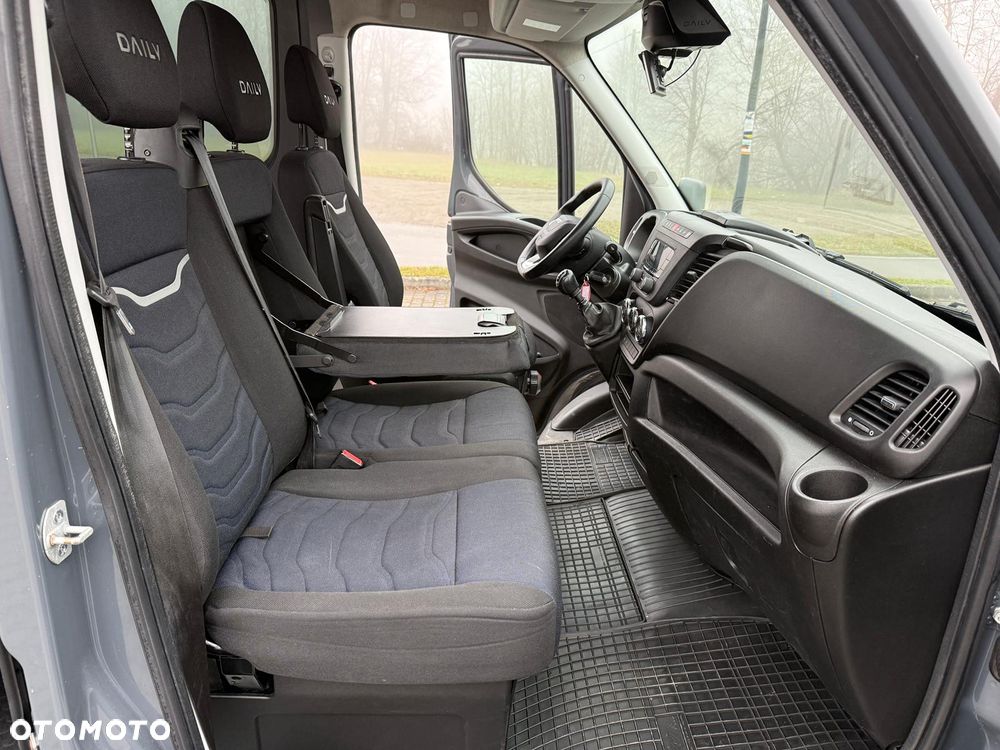 Iveco Daily 35S16 Brygadowy Max LONG Osobowy - 16